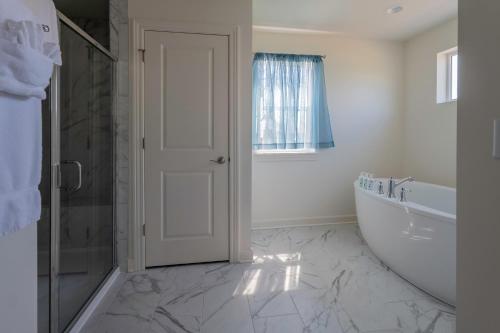 2708 harbor court