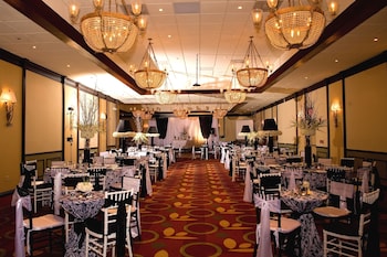 newport beachside hotel and resort