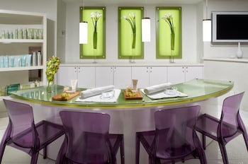 newport beachside hotel and resort