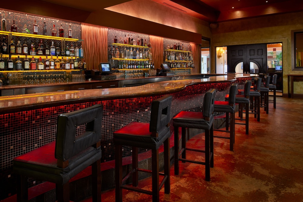 newport beachside hotel and resort