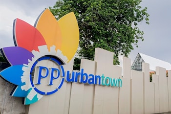 simply look and cozy 1br urbantown serpong apartment