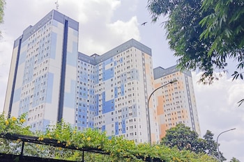 simply look and cozy 1br urbantown serpong apartment