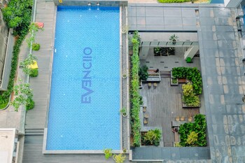 comfy and minimalist studio apartment at evenciio margonda