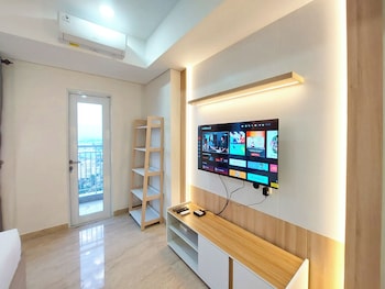 restful and comfy studio podomoro city deli medan apartment