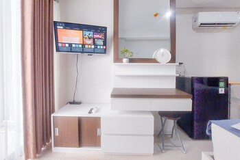 Good Deal And Cozy Studio Daan Mogot City Apartment,,3 star