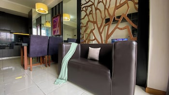 modern look 1br apartment at silkwood residence