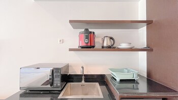 Cozy Living Studio Apartment At Skales Residence Nusa Dua Bali,,2 star