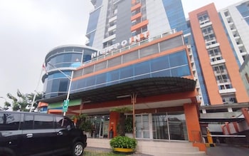 Good Place And Tidy 2Br At High Point Serviced Apartment,,3 star