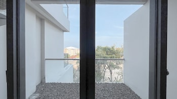 modern studio apartment at skales residence nusa dua bali
