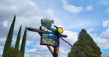 Vigilante Inn Earp #1,,4 star