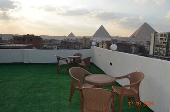 pyramids terrace hostel