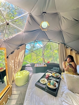 Glamping By Offtrek,,2 star