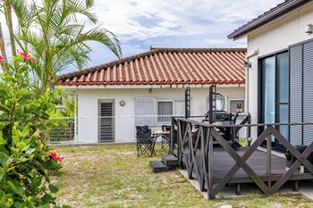 1688 house churaumi