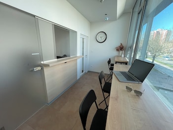 sleepandgo hostel