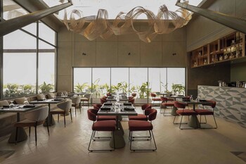 Sesaya Poshtel & Bistro,,2 star