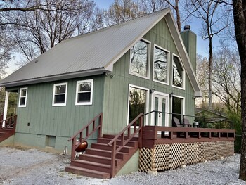 riverbend serenity cabins