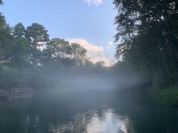 riverbend serenity cabins