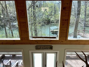 Riverbend Serenity Cabins,,3 star