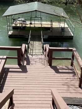 riverbend serenity cabins