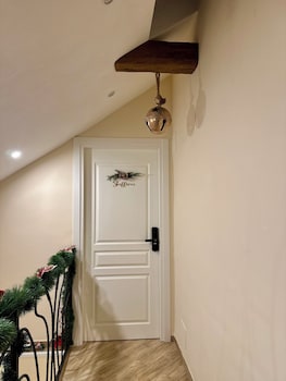 attic room