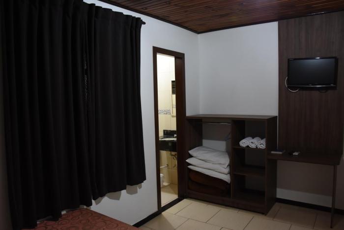 hotel holiday foz