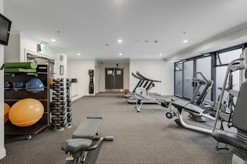 City Hideaway 1 Br Apt With Pool - Gym,,4 star