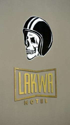 lakwa motel lio beach