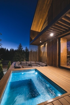 monte pine chalet 1
