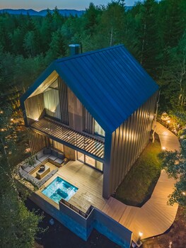 monte pine chalet 1
