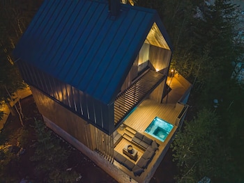 monte pine chalet 1