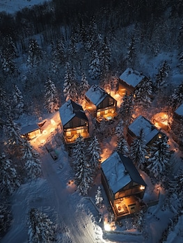 monte pine chalet 1