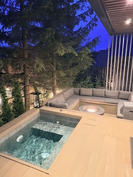 monte pine chalet 1