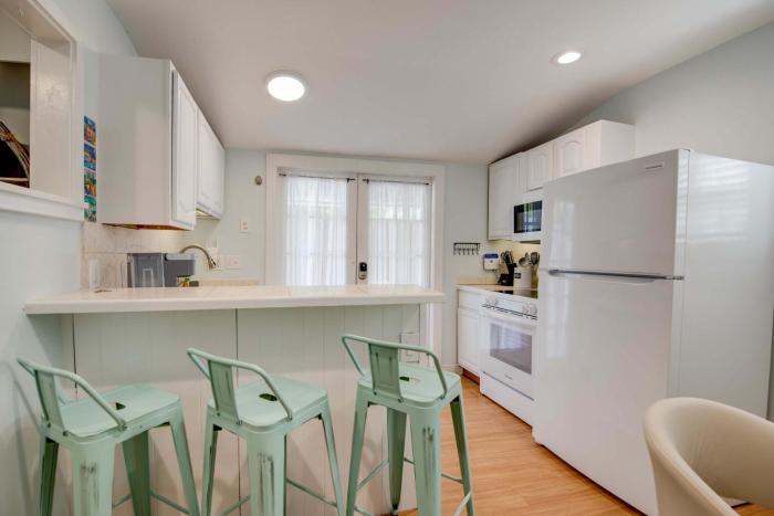 new the cottage at james house
