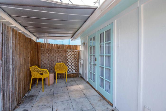 new the cottage at james house