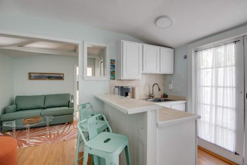 new the cottage at james house