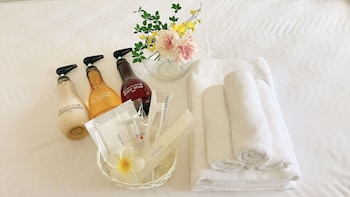 hotel peaceland kume