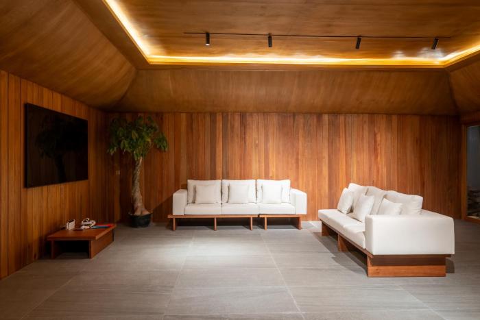the japanese house by bridge retreats