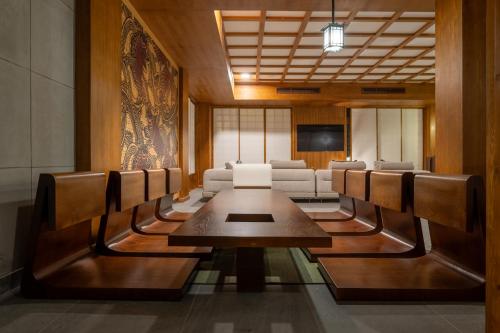the japanese house by bridge retreats