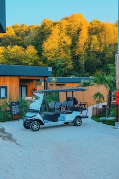 The Green Park Sapanca,,4 star