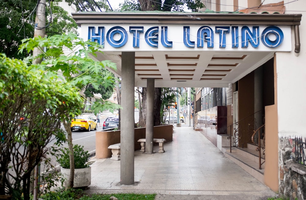 hotel latino