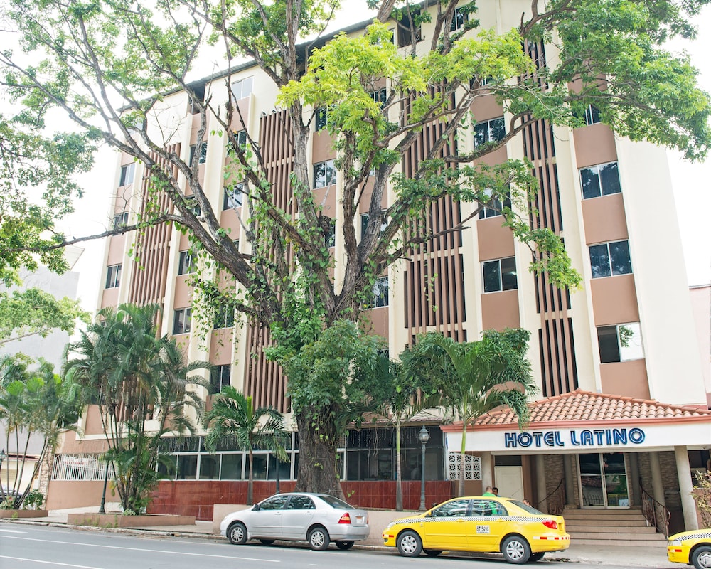 hotel latino