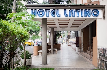 hotel latino