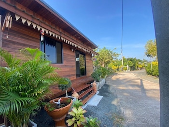 monkey cottage