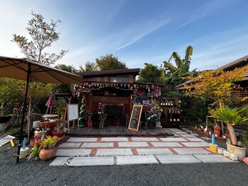 monkey cottage