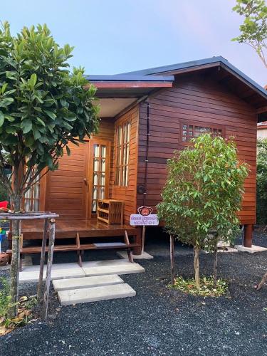 monkey cottage