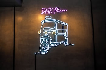Dmk Place,,1 star