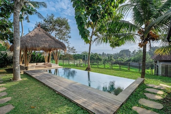 sola villa ubud 2 bedrooms