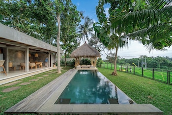 Sola Villa Ubud - 2 Bedrooms,,5 star