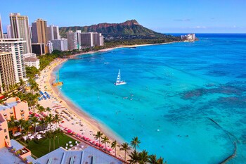 2br 2ba condos in kuhio at waikiki with parking