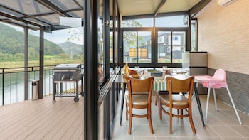 danyang greennarae dokche poolvilla pens